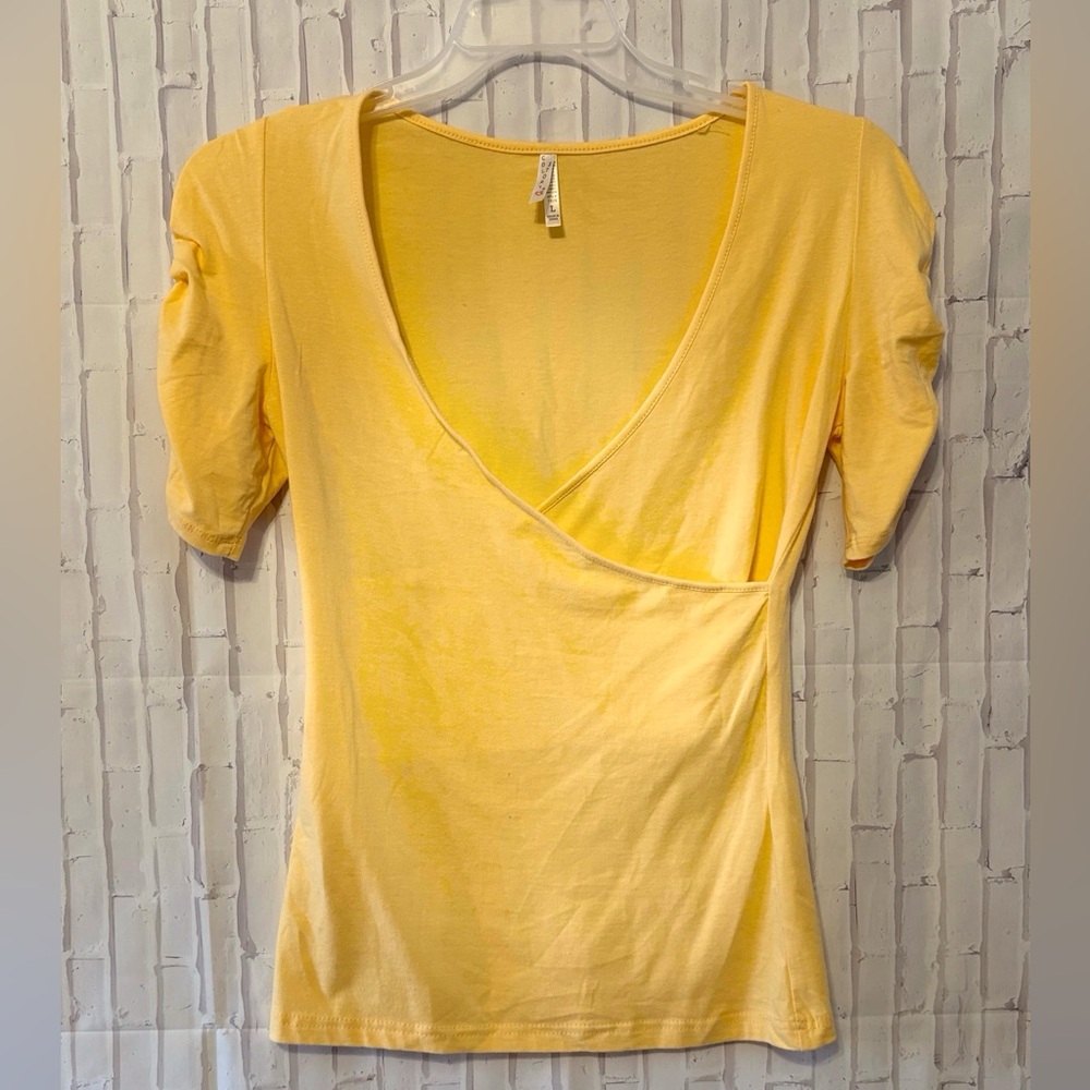 Color Story Vibrant Women's Short Sleeve Tee Collection - Picture 6 of 16
